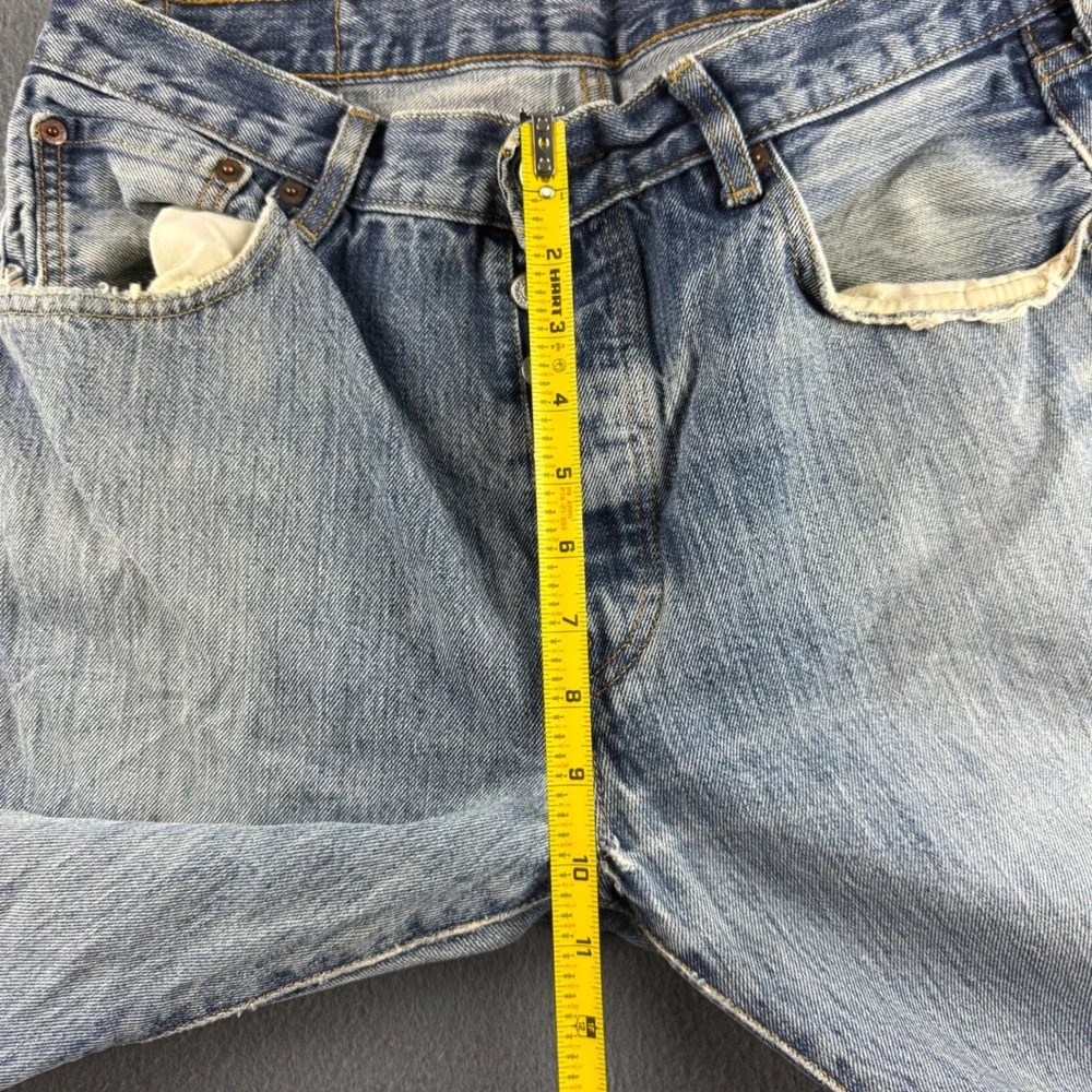 Levis 501 Jeans Men's 34x34 (Fits 32x32) Blue Button Fly Straight Leg Regular